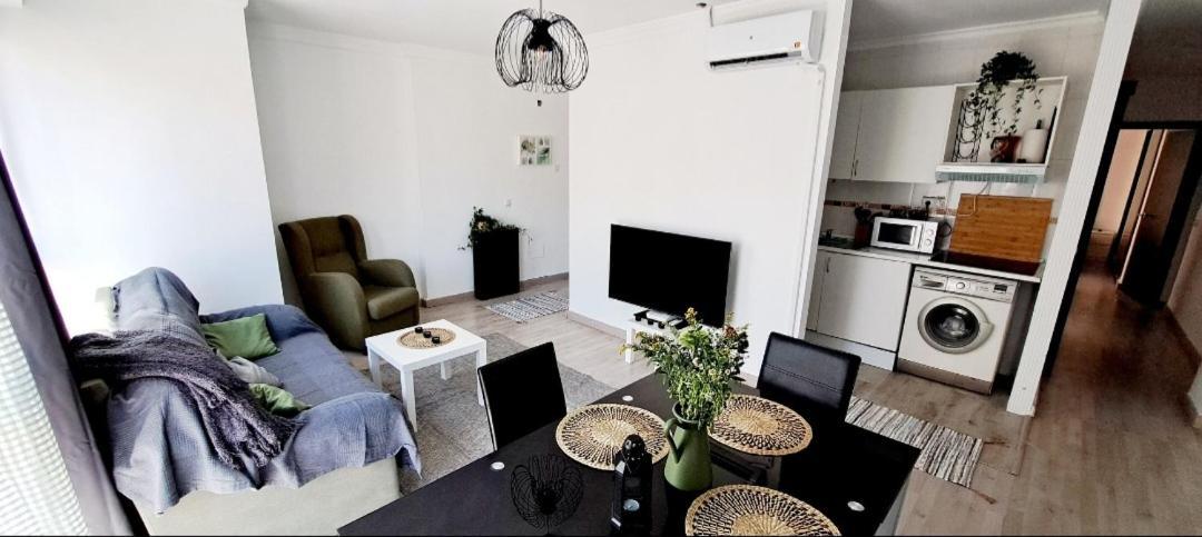 Distrito Centro Las Adelfas De Sensi Mdm Μάλαγα Εξωτερικό φωτογραφία
